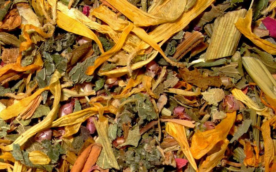 Herbal tea mixture by Joelle Nebbe-Mornod