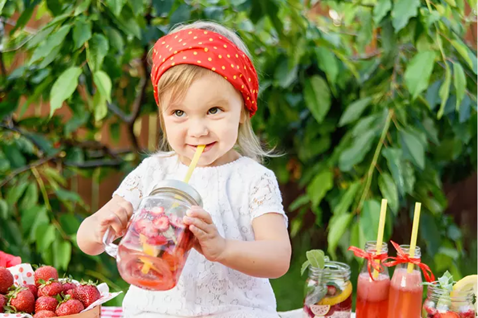 Healthy rooibos beverage for kids