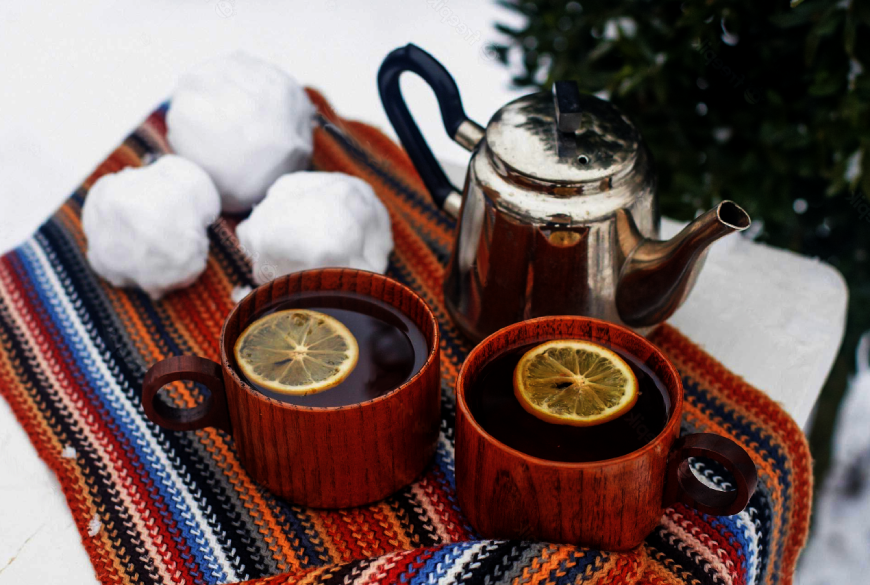 Rooibos tea in winter to ease colds and flu